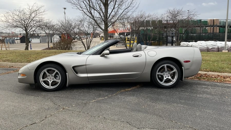 2000 Chevrolet Corvette C5 - Image 2 of 9