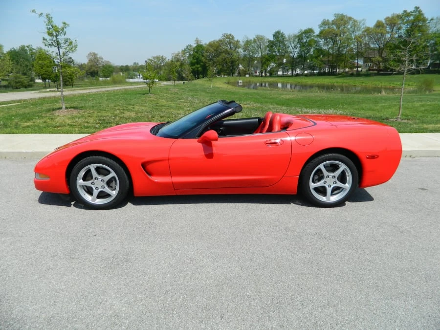 2000 Chevrolet Corvette C5 - Image 2 of 9