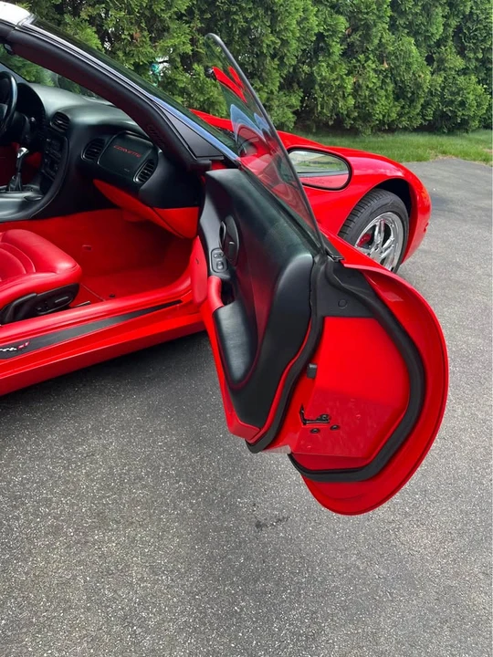 2000 Chevrolet Corvette C5 - Image 6 of 8