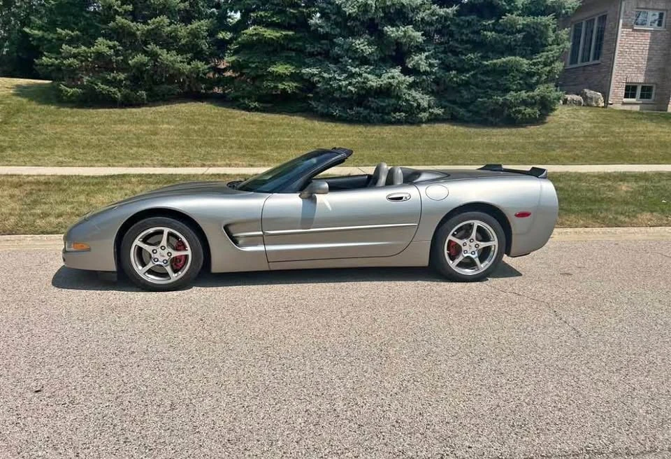 2000 Chevrolet Corvette C5 - Image 1 of 8