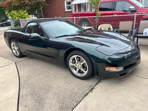 2000 Chevrolet Corvette Convertible 2D