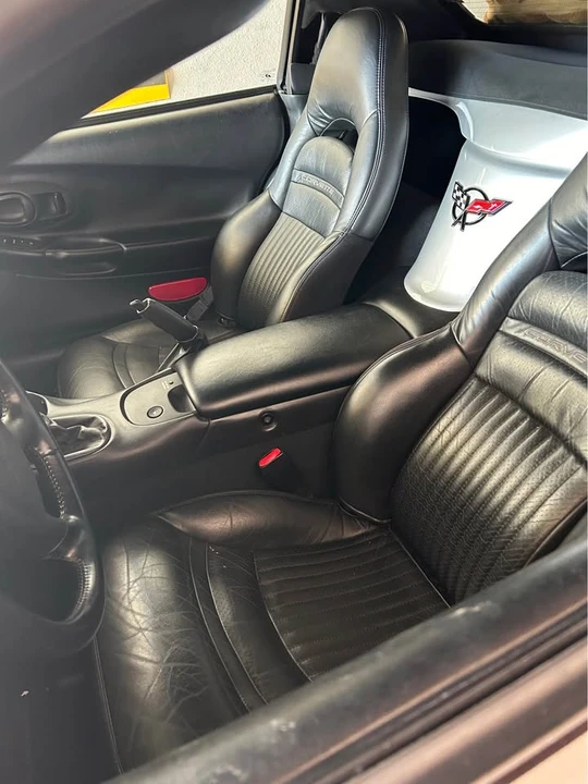 2000 Chevrolet Corvette C5 - Image 11 of 20