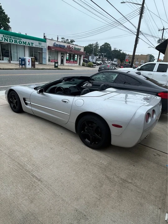 2000 Chevrolet Corvette C5 - Image 3 of 20