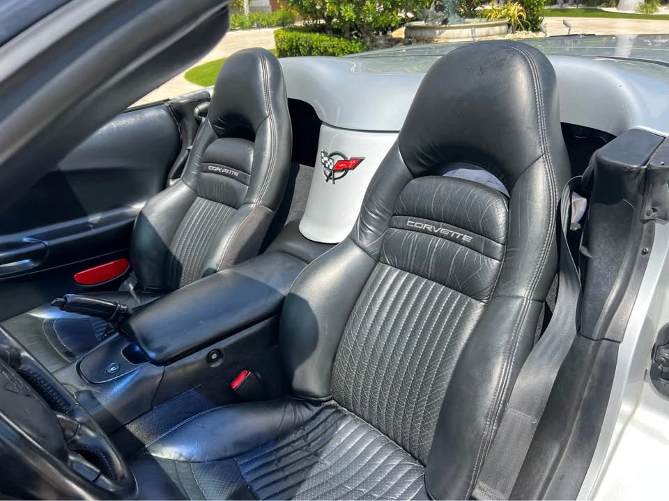 2000 Chevrolet Corvette C5 - Image 8 of 19