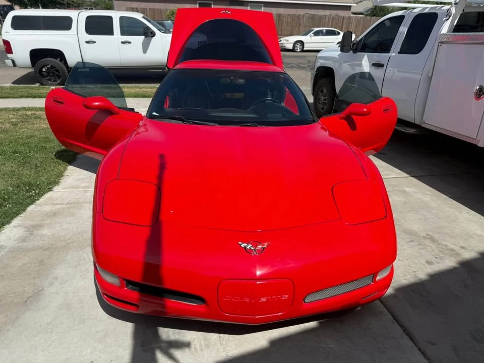 2000 Chevrolet Corvette C5 - Image 2 of 2