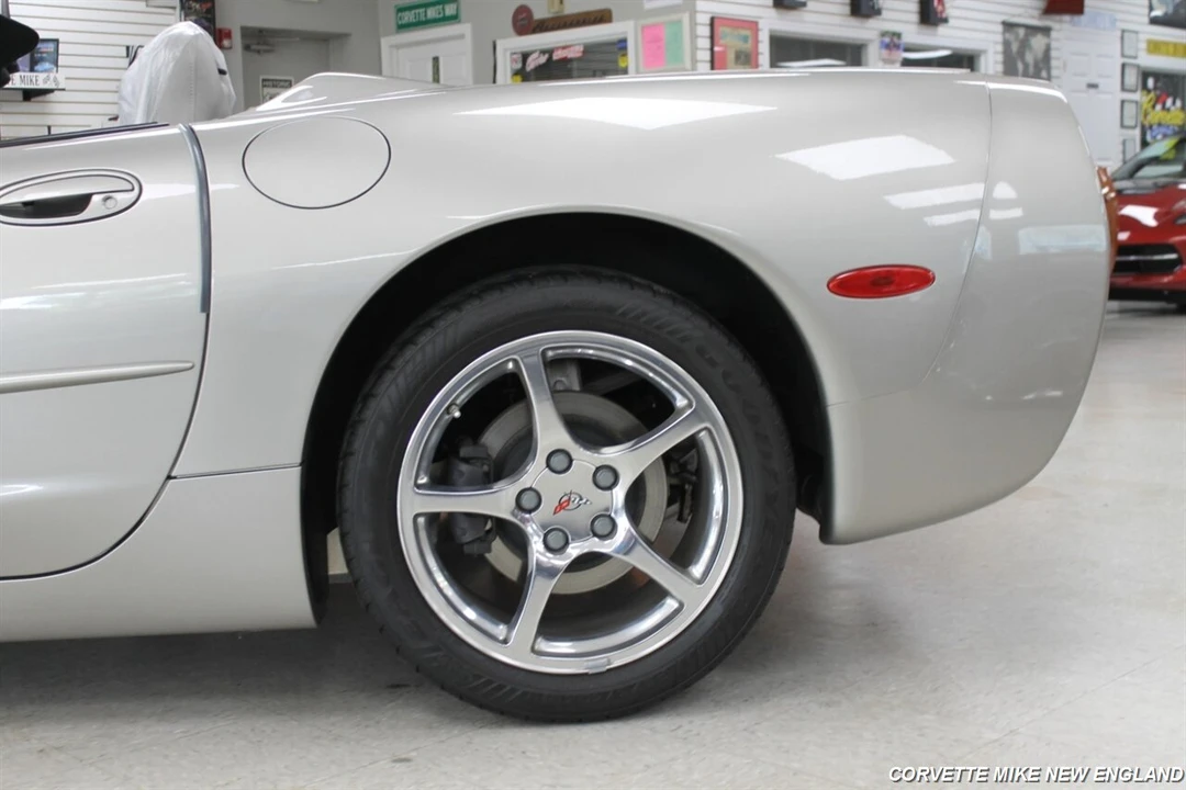 2000 Chevrolet Corvette C5 - Image 29 of 31