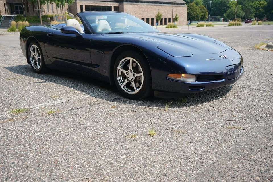 2000 Chevrolet Corvette C5 - Image 2 of 20