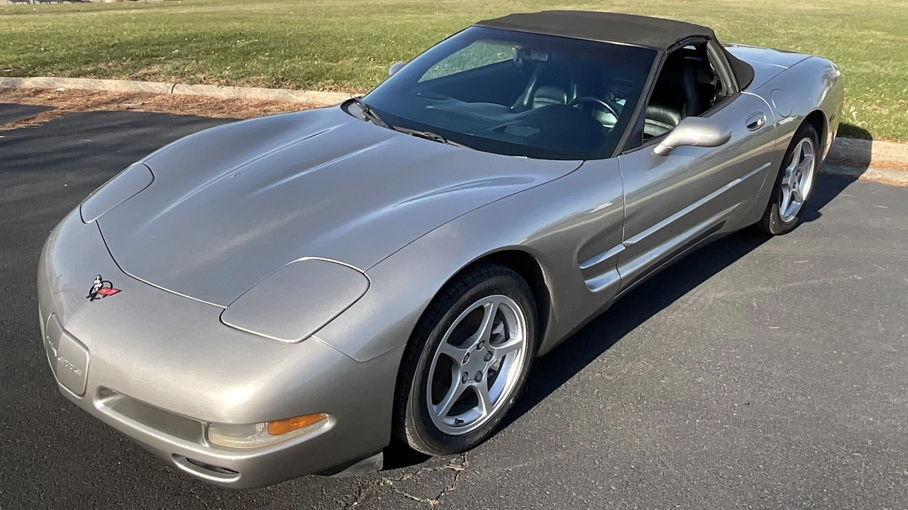 2000 Chevrolet Corvette C5 - Image 12 of 14