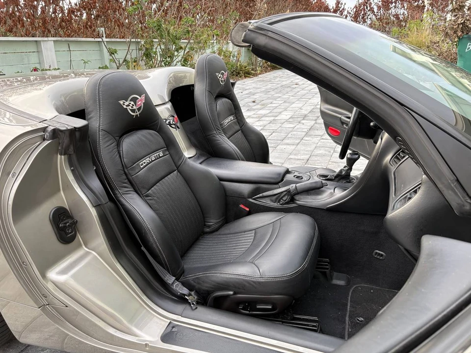 2000 Chevrolet Corvette C5 - Image 6 of 10