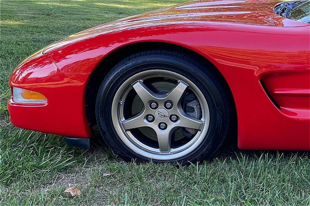 2000 Chevrolet Corvette C5 - Image 19 of 31