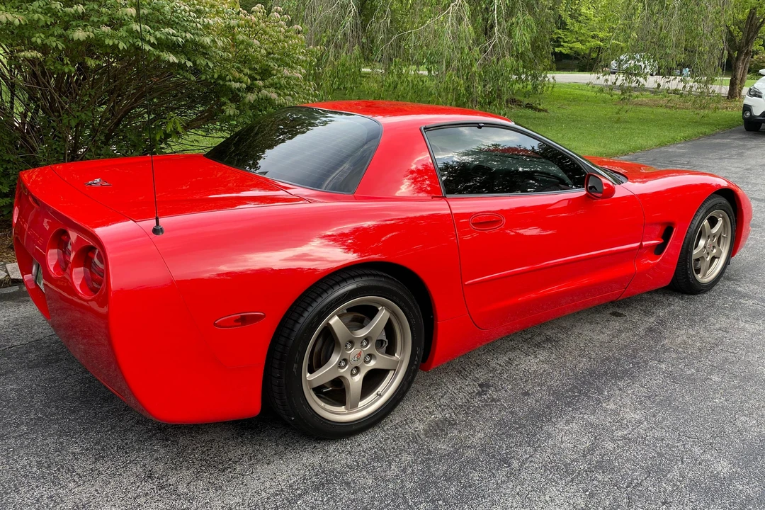 2000 Chevrolet Corvette C5 - Image 4 of 31
