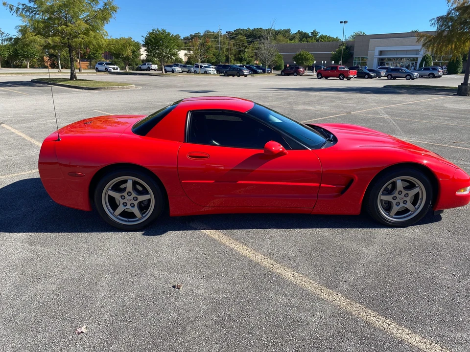 2000 Chevrolet Corvette C5 - Image 12 of 31