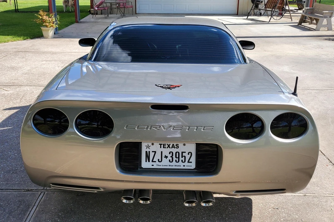 2000 Chevrolet Corvette C5 - Image 5 of 31