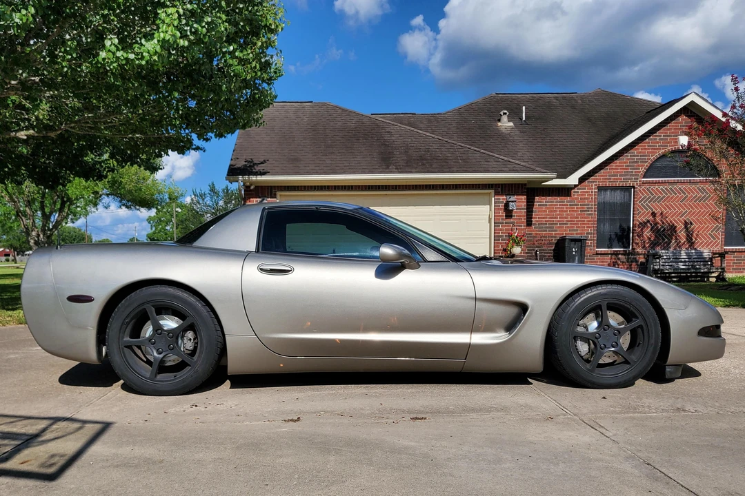 2000 Chevrolet Corvette C5 - Image 3 of 31