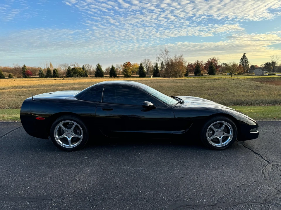 2000 Chevrolet Corvette C5 - Image 9 of 31