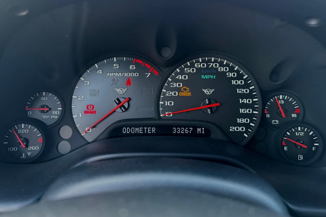 2000 Chevrolet Corvette C5 - Image 25 of 31