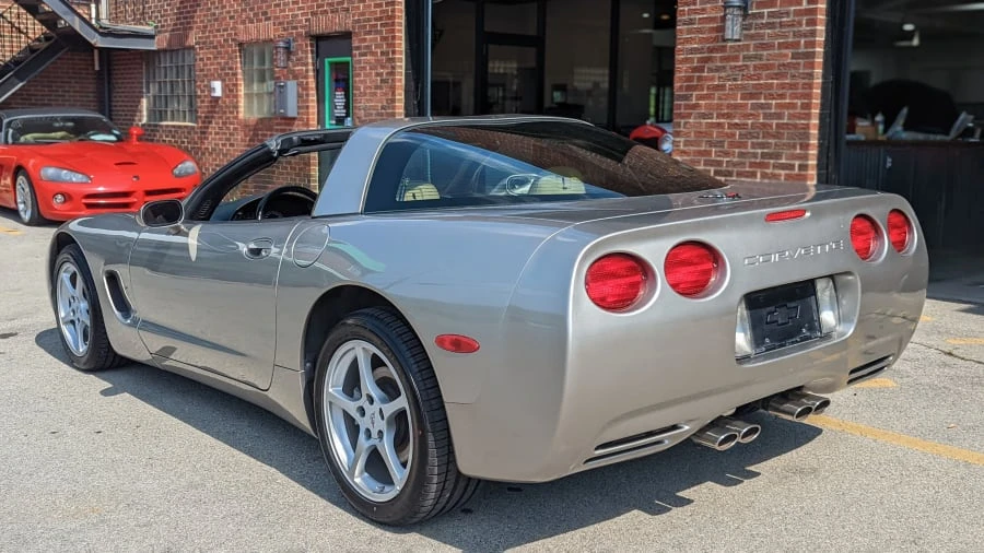 2000 Chevrolet Corvette C5 - Image 10 of 13