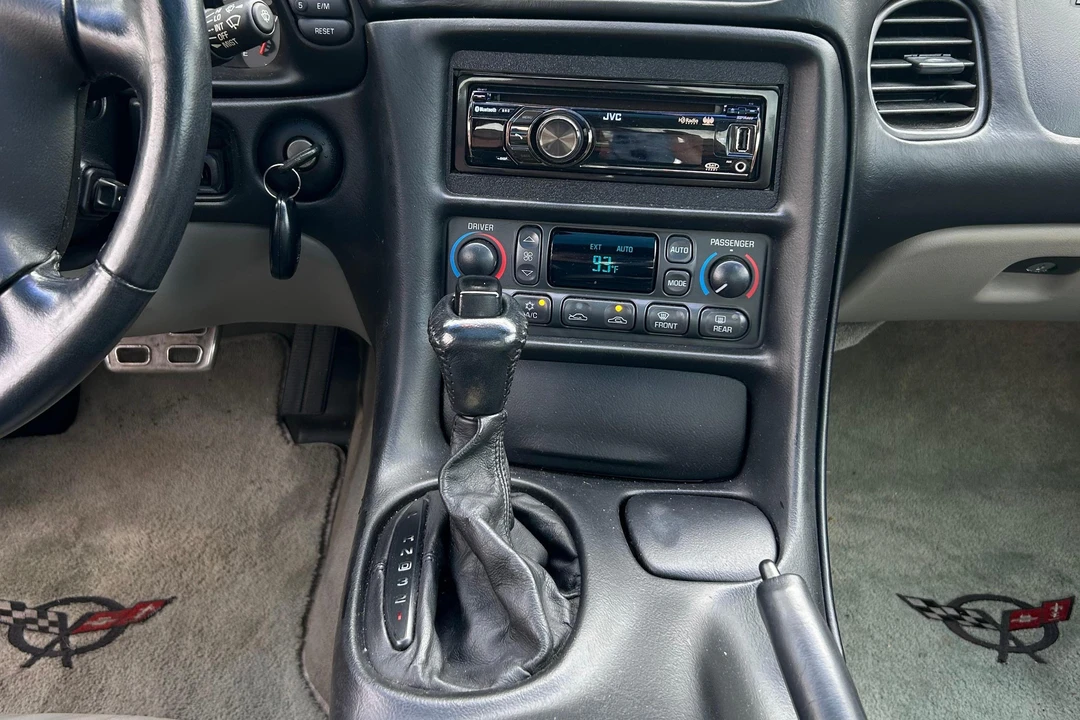 2000 Chevrolet Corvette C5 - Image 26 of 31