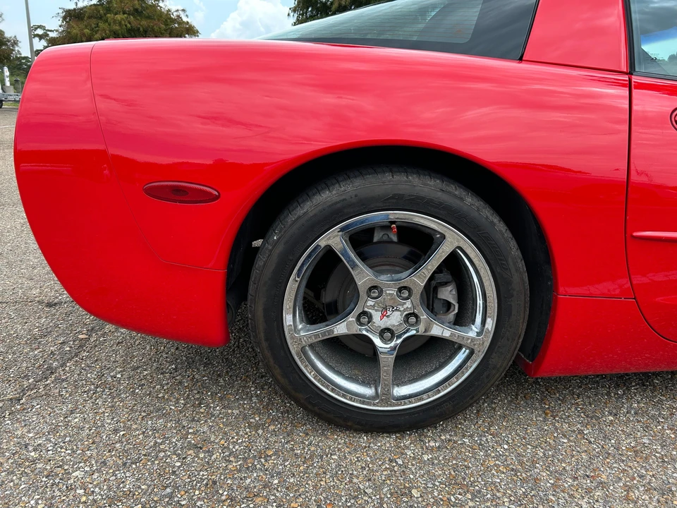 2000 Chevrolet Corvette C5 - Image 19 of 31