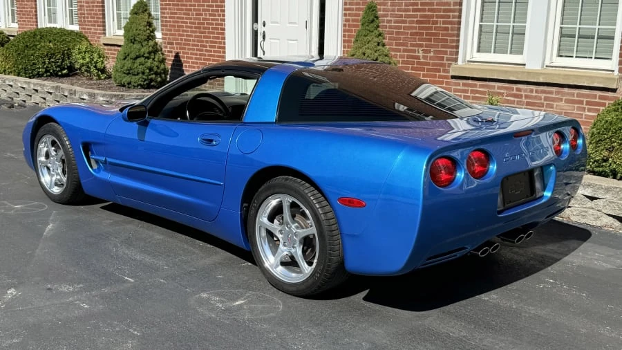 2000 Chevrolet Corvette C5 - Image 3 of 8
