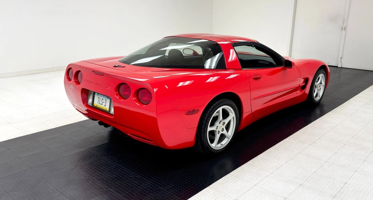2000 Chevrolet Corvette C5 - Image 5 of 12