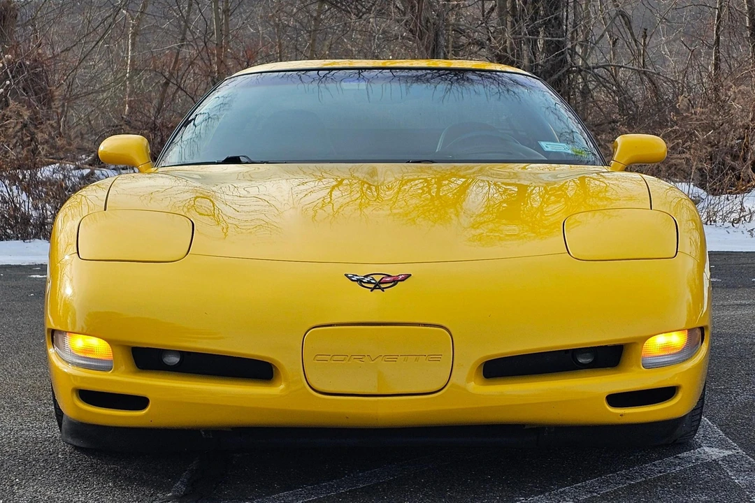 2000 Chevrolet Corvette C5 - Image 2 of 31