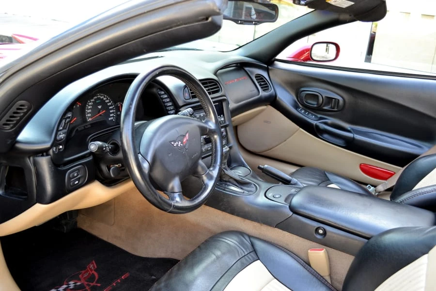 2000 Chevrolet Corvette C5 - Image 4 of 11