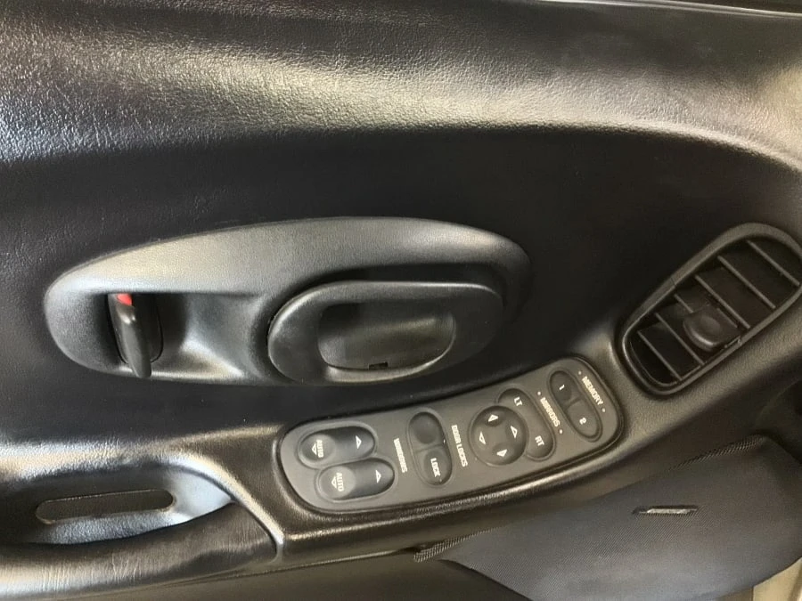 2000 Chevrolet Corvette C5 - Image 15 of 18
