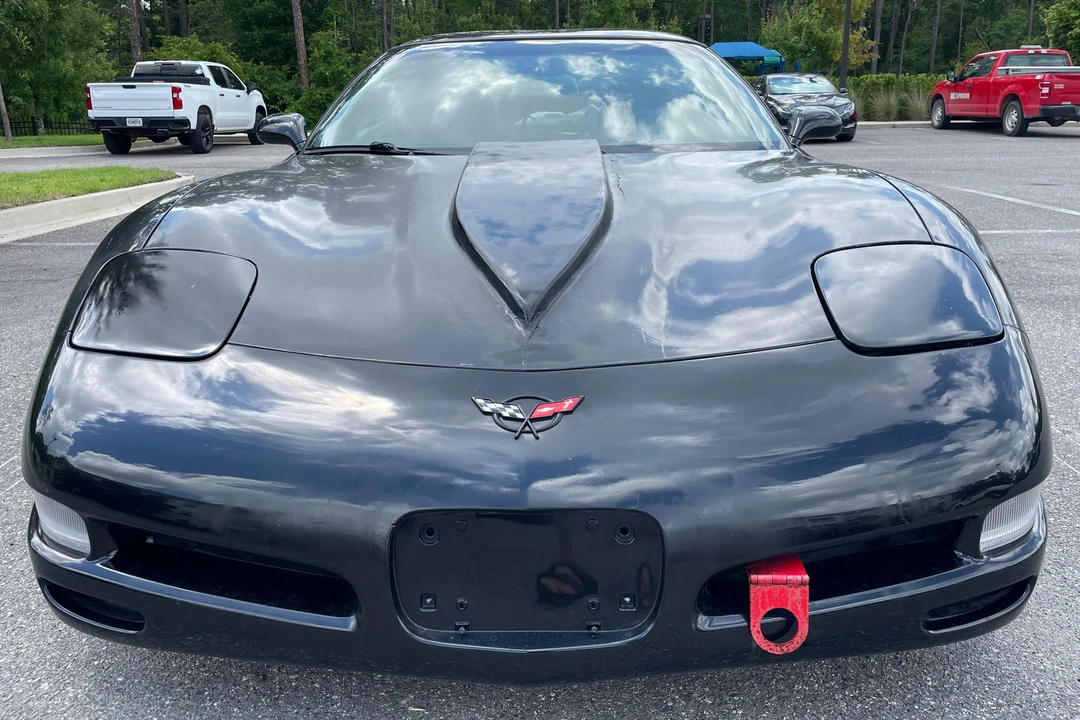 2000 Chevrolet Corvette C5 - Image 2 of 13