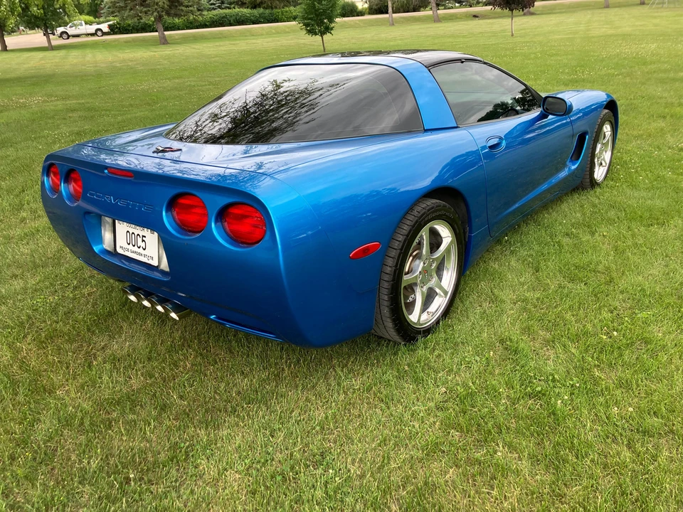2000 Chevrolet Corvette C5 - Image 9 of 31
