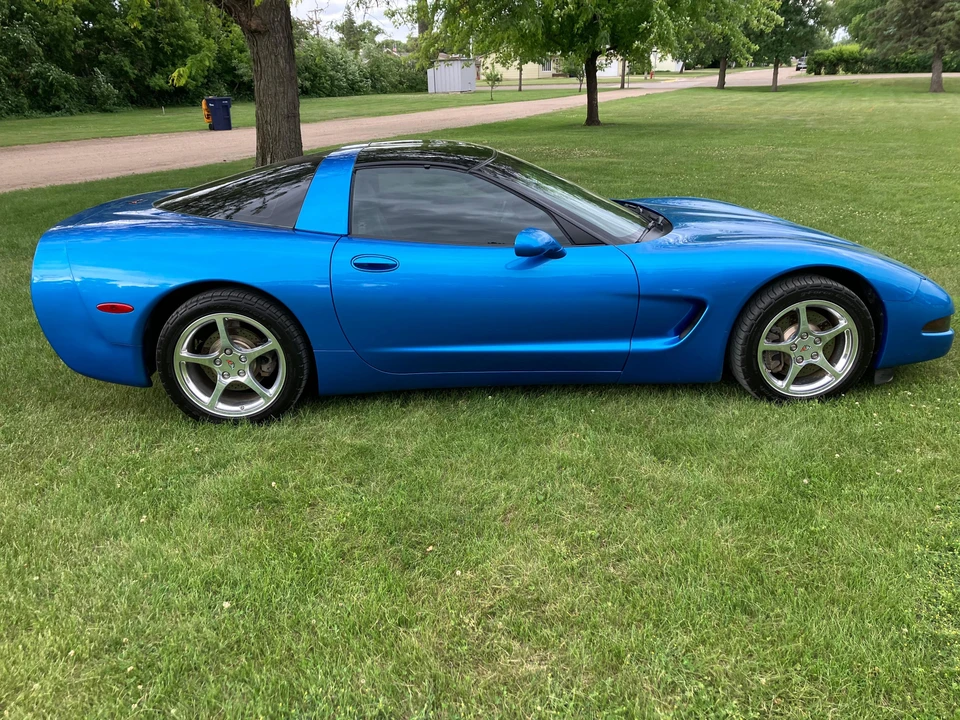 2000 Chevrolet Corvette C5 - Image 10 of 31