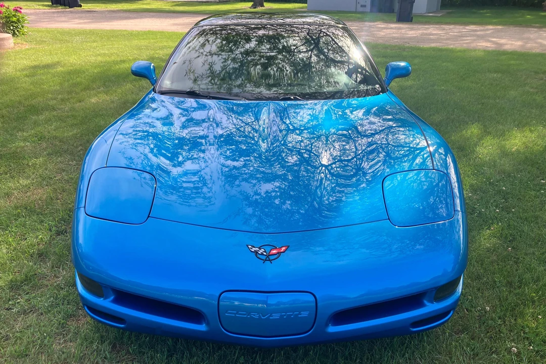 2000 Chevrolet Corvette C5 - Image 2 of 31
