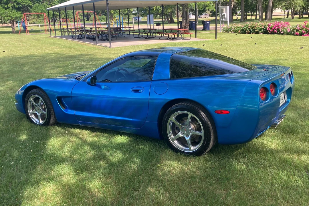 2000 Chevrolet Corvette C5 - Image 4 of 31