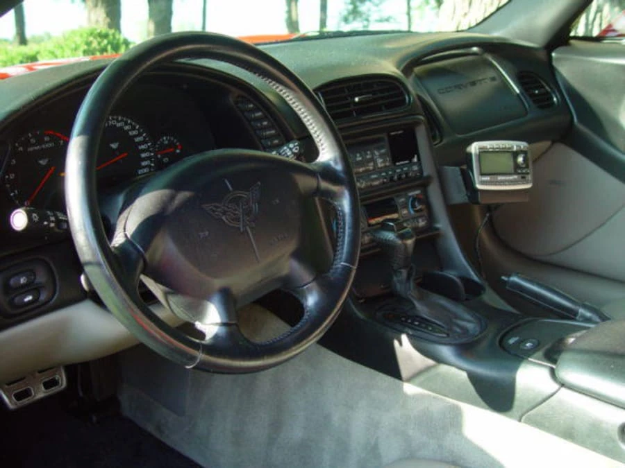 2000 Chevrolet Corvette C5 - Image 3 of 8