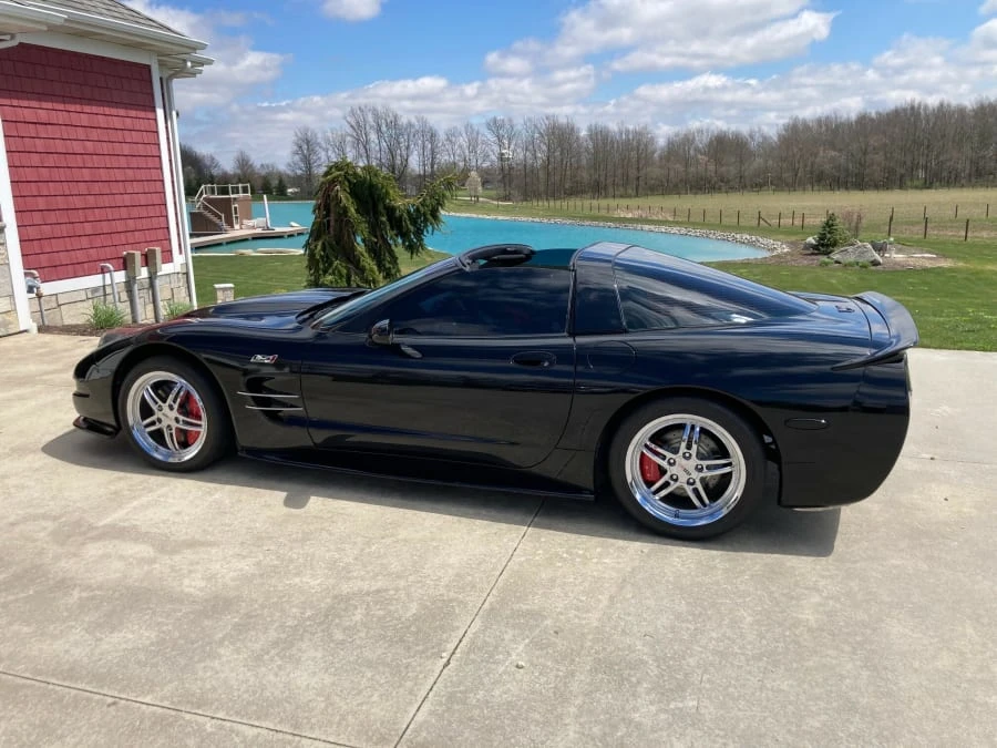 2000 Chevrolet Corvette C5 - Image 2 of 10