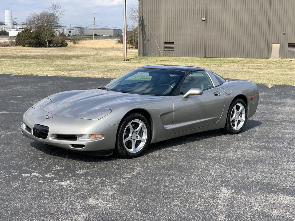 2000 Chevrolet Corvette C5 - Image 8 of 31