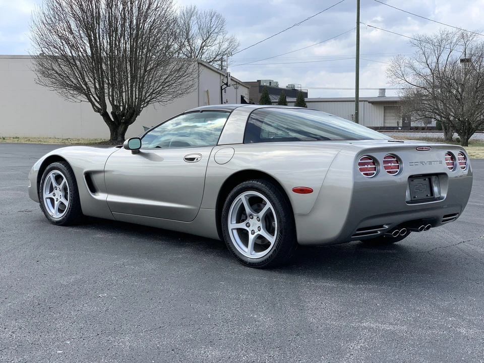2000 Chevrolet Corvette C5 - Image 10 of 31