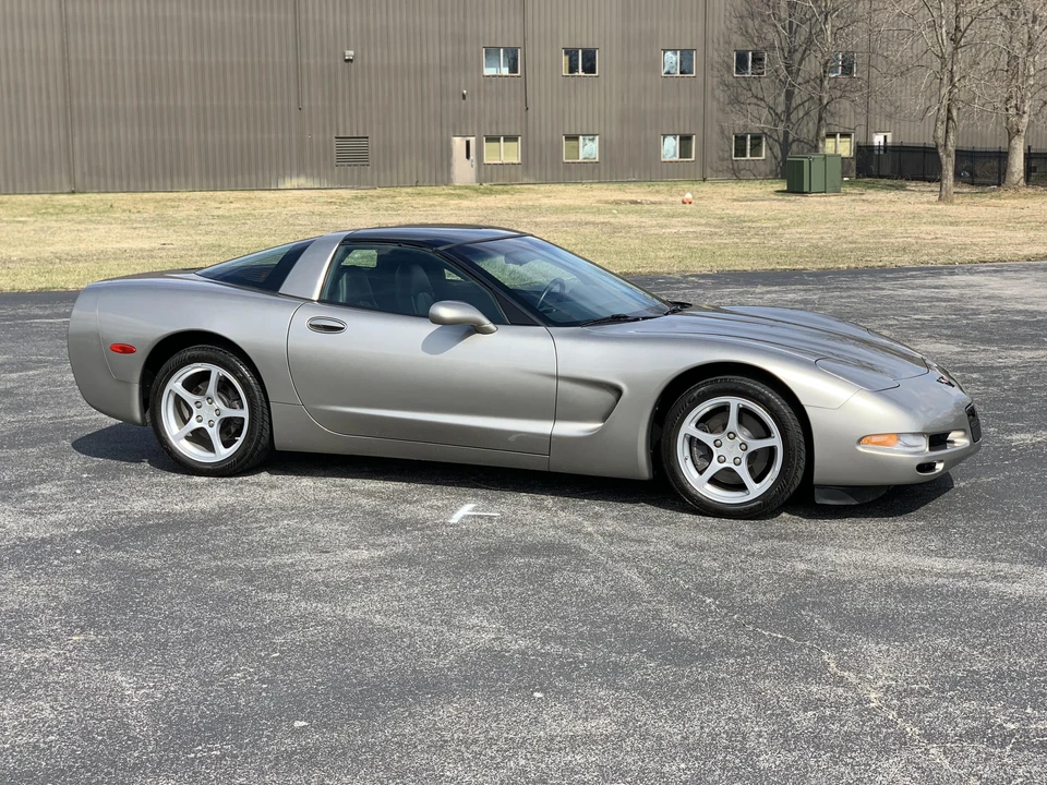 2000 Chevrolet Corvette C5 - Image 14 of 31