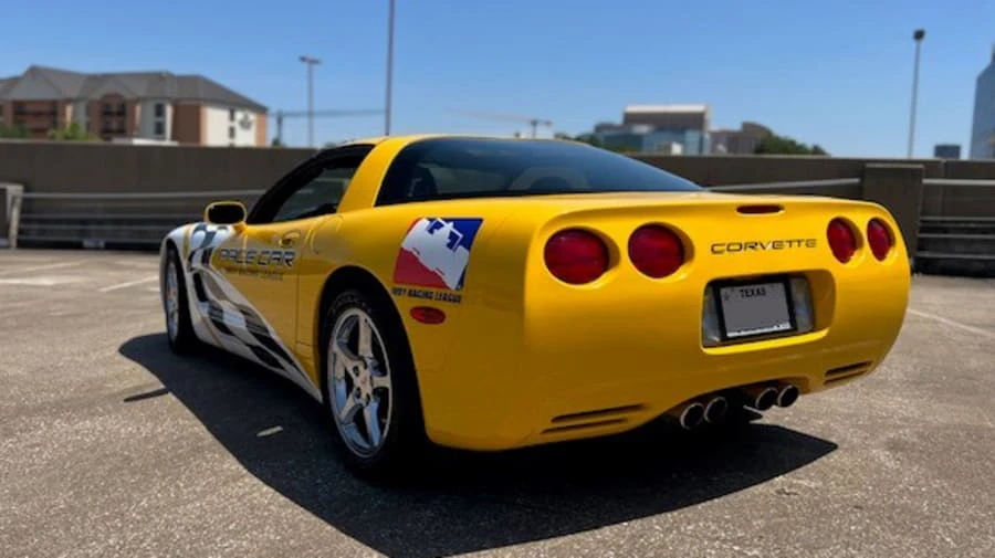 2000 Chevrolet Corvette C5 - Image 3 of 29