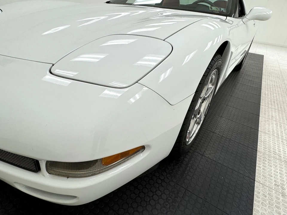 2000 Chevrolet Corvette C5 - Image 10 of 31