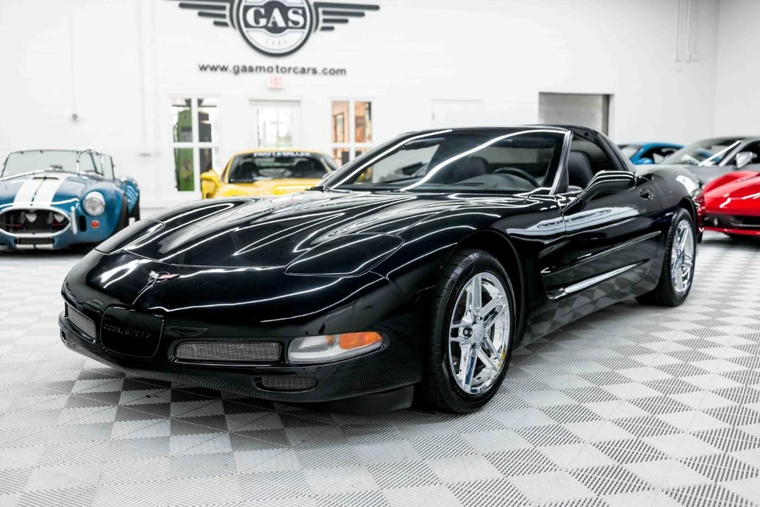 2000 Chevrolet Corvette C5 - Image 3 of 31