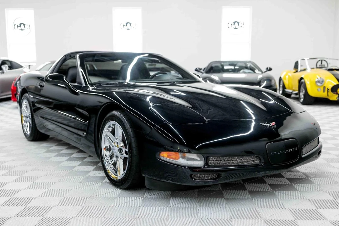 2000 Chevrolet Corvette C5 - Image 5 of 31
