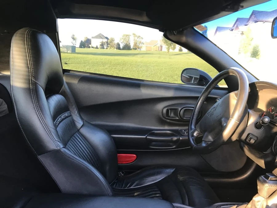 2000 Chevrolet Corvette C5 - Image 5 of 10