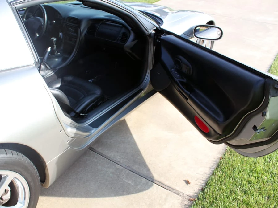 2000 Chevrolet Corvette C5 - Image 6 of 8