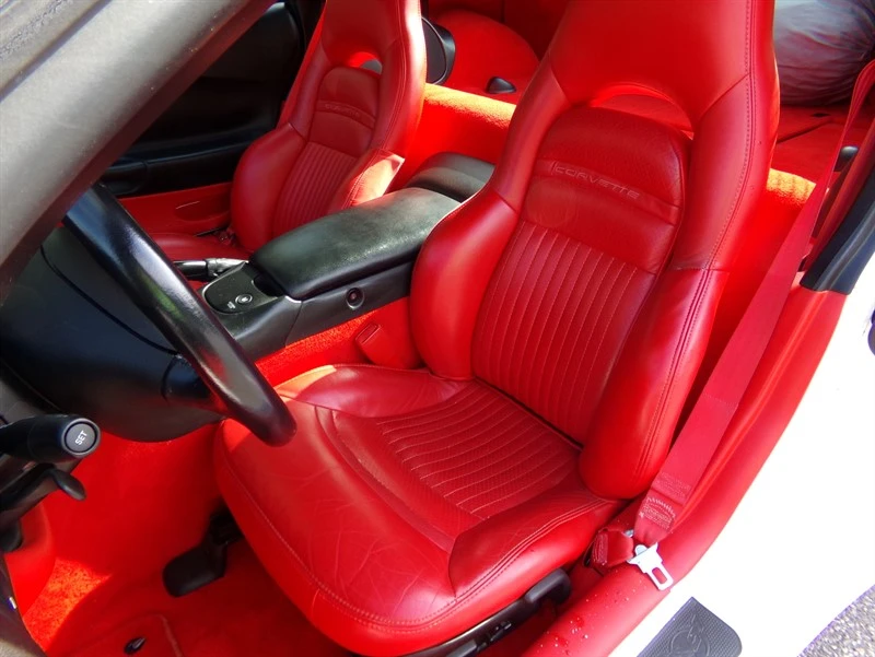 2000 Chevrolet Corvette C5 - Image 19 of 31