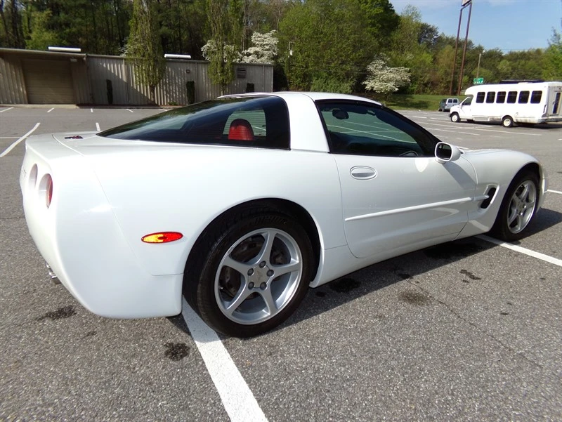 2000 Chevrolet Corvette C5 - Image 6 of 31