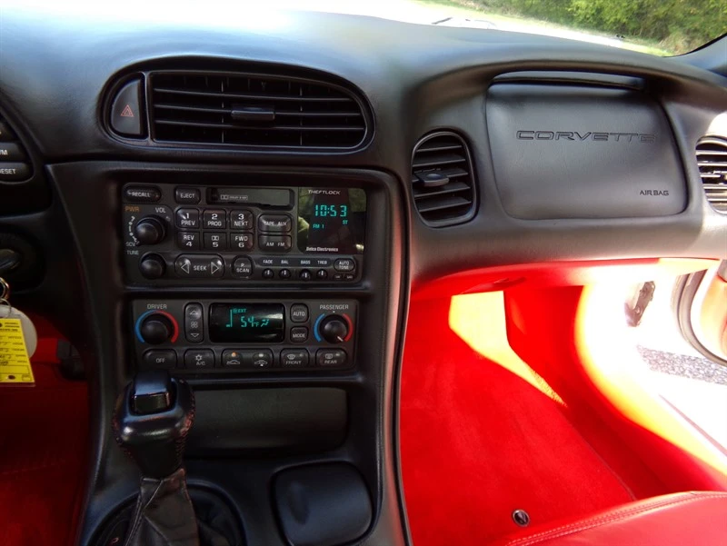 2000 Chevrolet Corvette C5 - Image 26 of 31