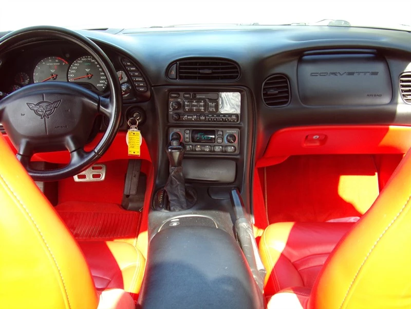 2000 Chevrolet Corvette C5 - Image 24 of 31