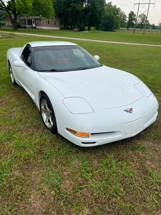 2000 Chevrolet Corvette C5 - Image 5 of 14