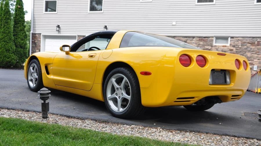 2000 Chevrolet Corvette C5 - Image 2 of 4
